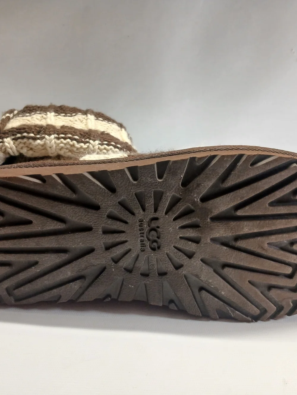 Ugg Women's Ankle Brown Boots - Picture 6 of 13